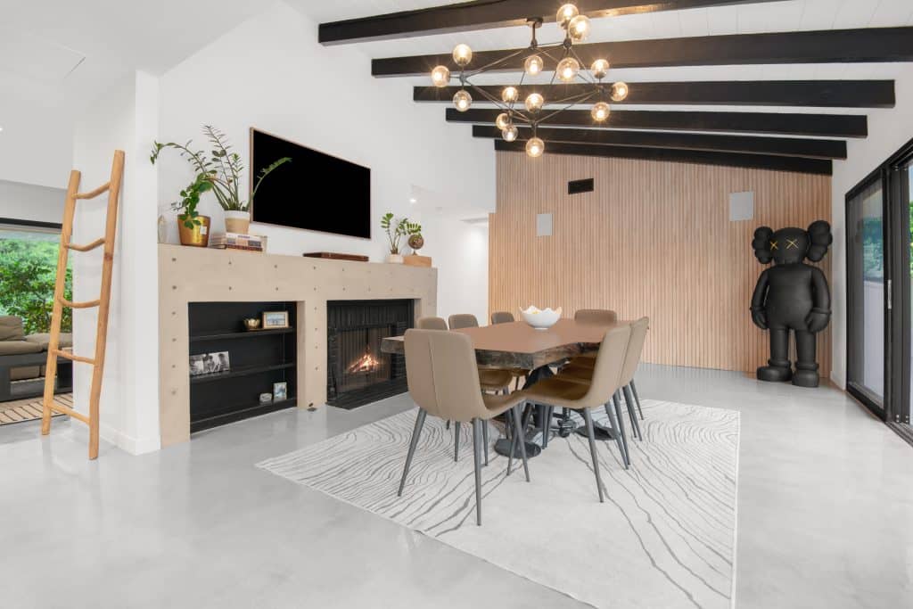 AXE Construction Copy of dining 3 copy