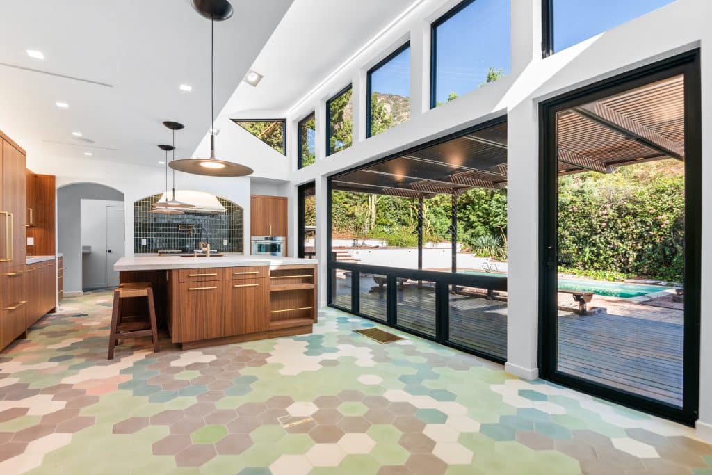 AXE Construction kitchen 2 copy 5